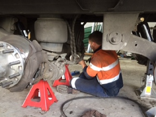 Engine Repairs in Rutherford